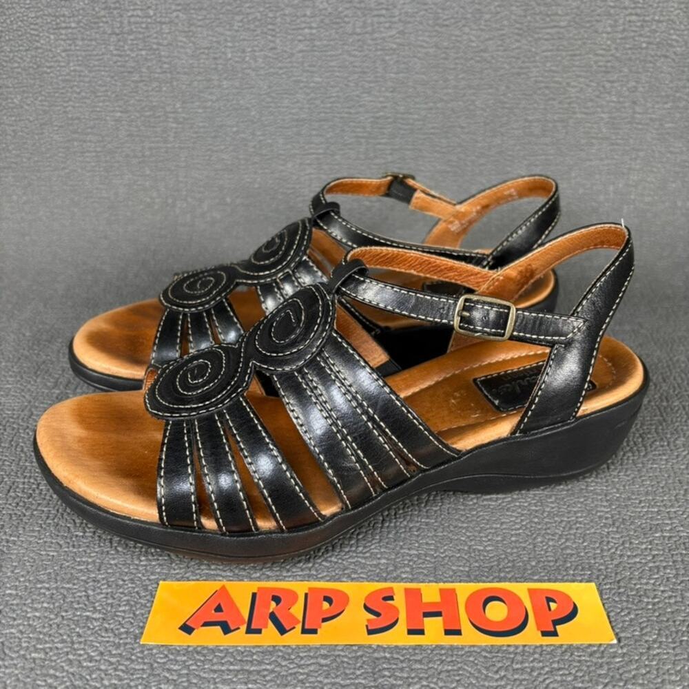 Clarks Artisan 85356 Size Women`s 6.5 Leather Swirl Sandals